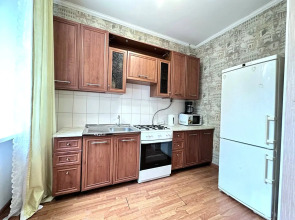 Квартира трехкомнатная в центре на Весенней