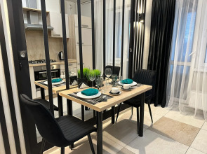 Квартира класса комфорт плюс с видом на реку в центре Рыбной деревни, остров Канта