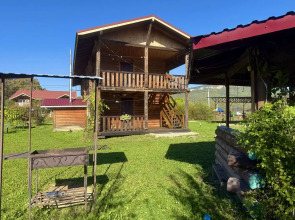 Thach from Travel Hotels Entourage