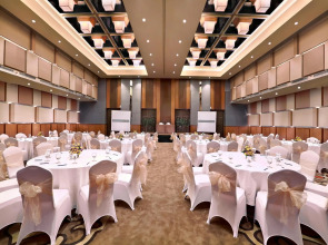 Отель Harper Malioboro Yogyakarta