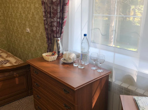 Отель Корона