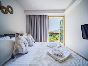 Апартаменты Beachside Residences by NLA