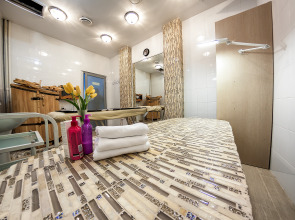 Гостинично-развлекательный комплекс Royal-Lime