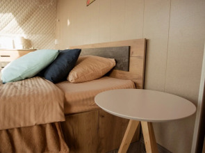 Глэмпинг-отель "Pera"