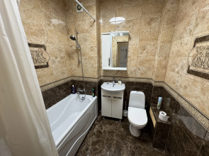 Квартира Замечательная 1-к рядом с Клиникой 3Z