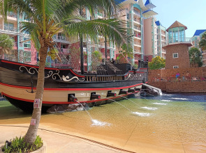 Апартаменты Grande Caribbean Condo