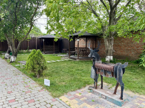 Апартаменты Авторские с сезонным бассейном