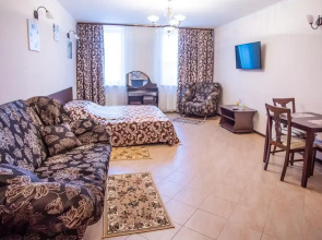 Гостиница Мир на Карбышева