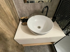 Квартира Отличный день 2 комн. у Алмаза