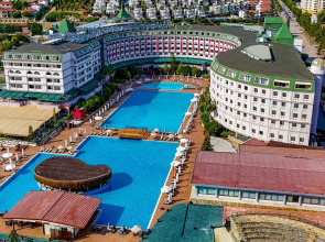 Курортный отель Grand Cortez And Spa (Halal Hotel)