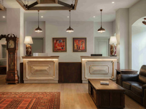 Grand Hotel Gyumri by Apricot Hotels