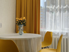 Апартаменты Яркие Краски в Центре с сауной