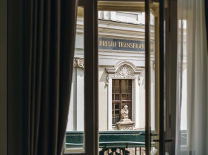 Отель H15 Francuski Hotel