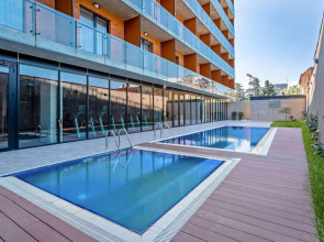 Отель Ramada By Wyndham Tbilisi Old City