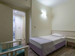 Отель Asteria Family Resort Side