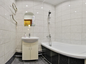 Апартаменты Двухкомнатная Квартира на Космонавте