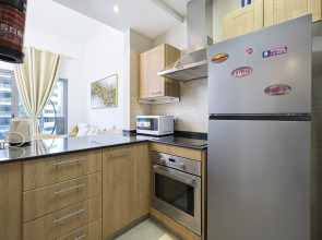 Квартира Luxury and spacious full Marina view