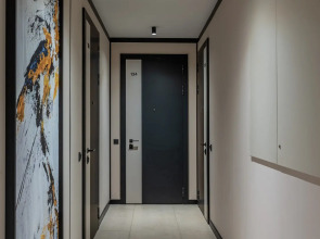 Студия у Метро Космонавтов