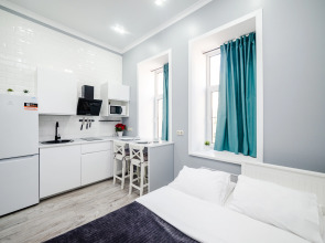 Narodnaya 14s1 (01) Apartments