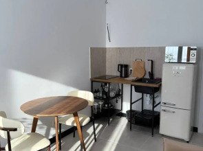 Апартаменты Beige Apartment рядом с центром