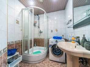 Квартира 2-х комнатная на Веденеева около НИИ Вредена