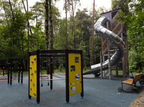 Апартаменты Байрес 365/2