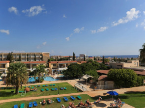 Отель Jacaranda Apartments