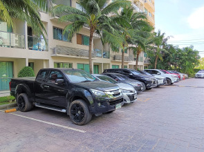 Апартаменты Laguna Beach Resort 3 The Maldives