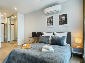 Апартаменты Просторные у ТЦ Авиапарк