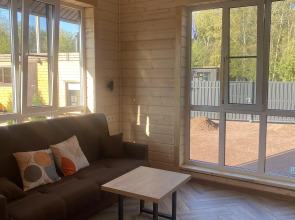 Частный дом Традиция отдыха - дом у озера c баней и купелью