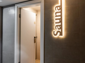 Гостевой комплекс с баней Вверх