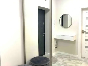 Апартаменты Алиса в Центре на Уральской 20