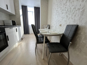 Квартира Апартаменты в Центре Гагры с Видом на Море и Горы