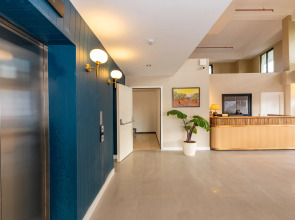 Nenessa Airport Hotel