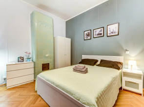 Квартира Gallery apartment