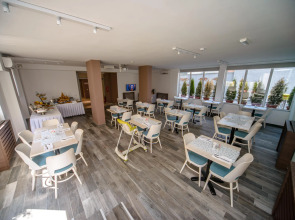 Отель Mint Garni