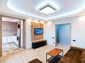 Апартаменты Loft Delux on Maslenikova 78