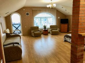 Гостевой Дом на Площади Захарова