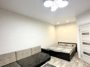 Квартира на Сиреневом бульваре 14