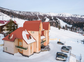 Отель Елена Шерегеш