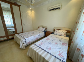 Oba Family Apartment