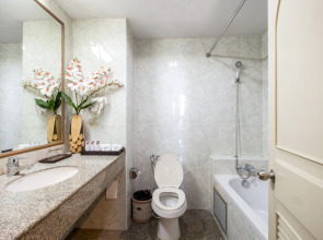 Отель Siam Mandarina