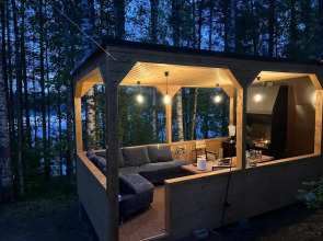 Пятиместный коттедж Сандал 1