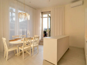 Квартира Хризантема