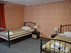 Отель Рауту