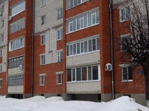 Апартаменты Современная 2 комнатная квартира в шаговой доступности от РКБ (больницы)