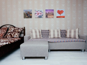 Апартаменты Российская 267