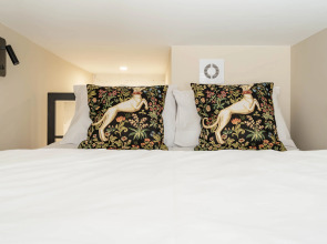 Квартира Студия на Петроградской Cтороне