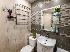 Апартаменты TopHouse на Пологой 60 однокомнатные