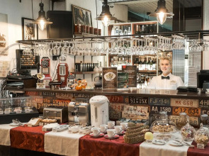 Отель Континент